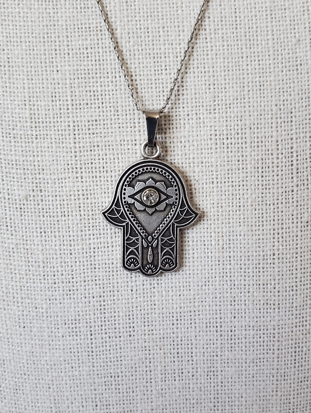Alex And Ani Hand Of Fatima Pendant Necklace